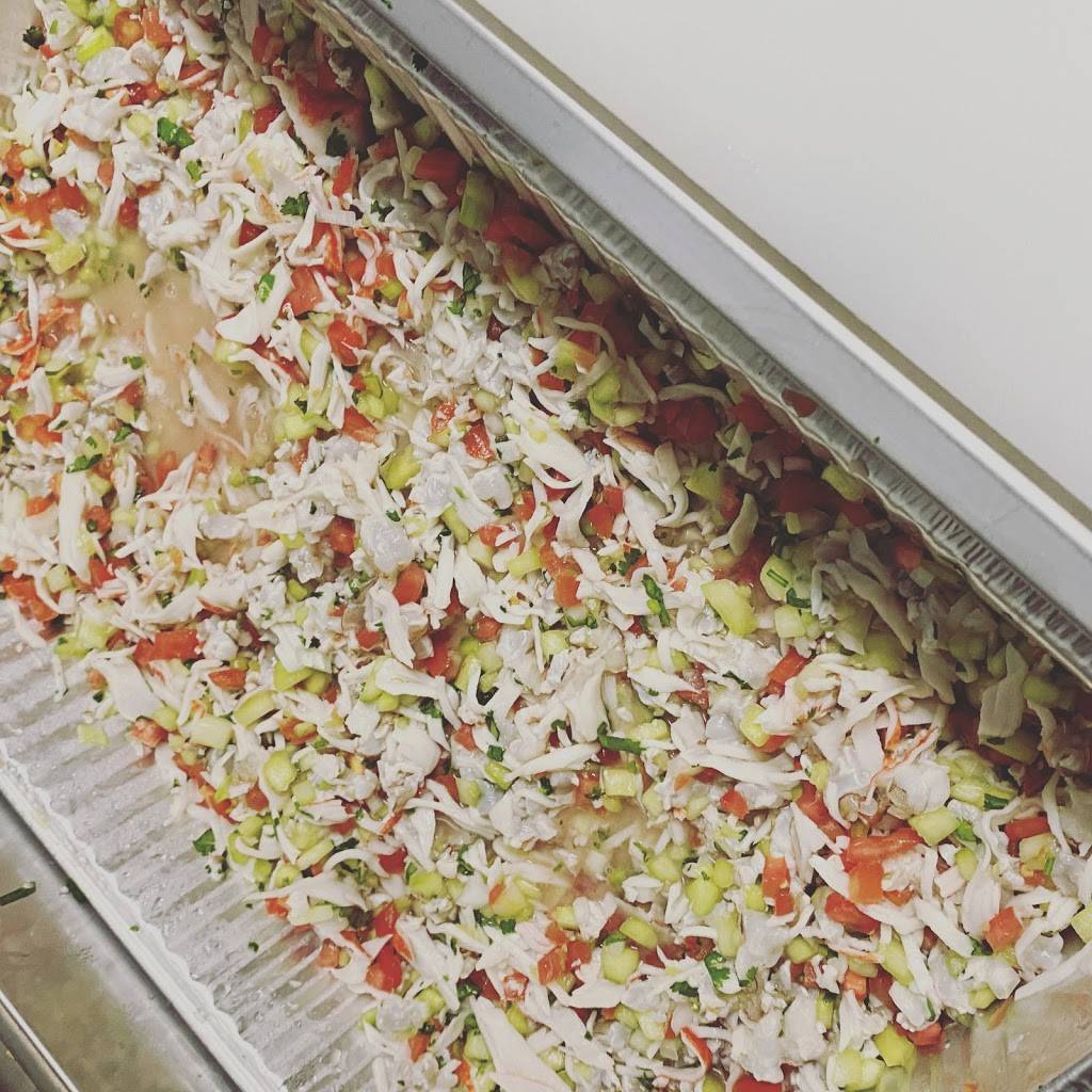 Todo En Uno | restaurant | 9000 S Vermont Ave, Los Angeles, CA 90044, USA | 4243967056 OR +1 424-396-7056