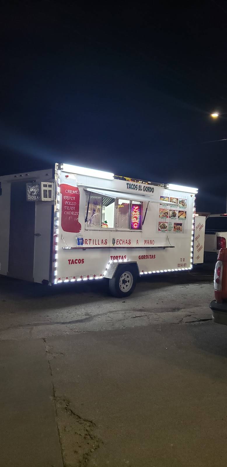 Tacos El Gordo | restaurant | 1301 Federal Rd, Houston, TX 77015, USA | 8325469871 OR +1 832-546-9871