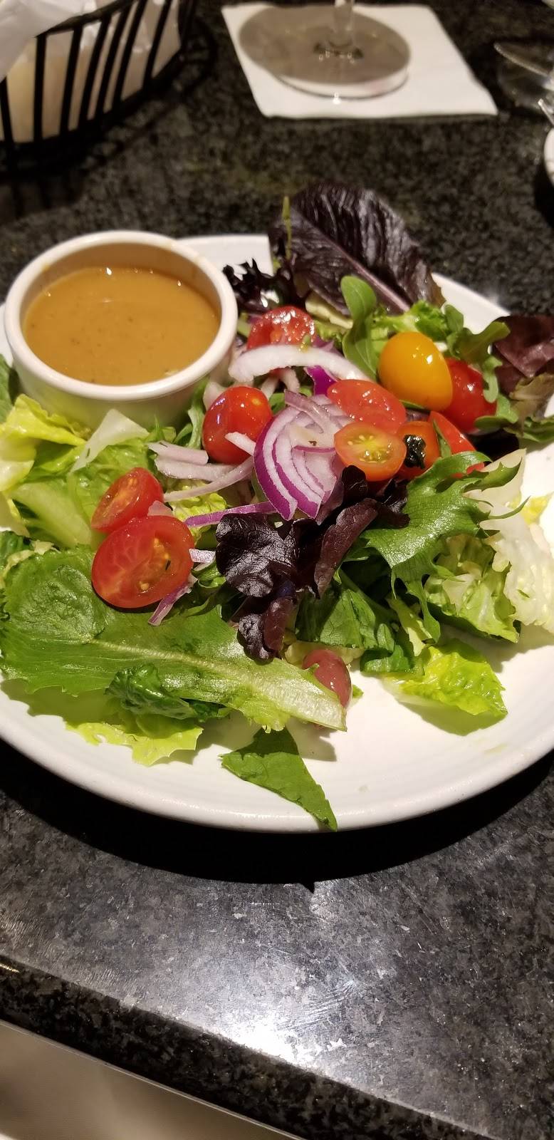 Carrabbas Italian Grill | restaurant | 762 SW Pine Island Rd, Cape Coral, FL 33991, USA | 2395742797 OR +1 239-574-2797