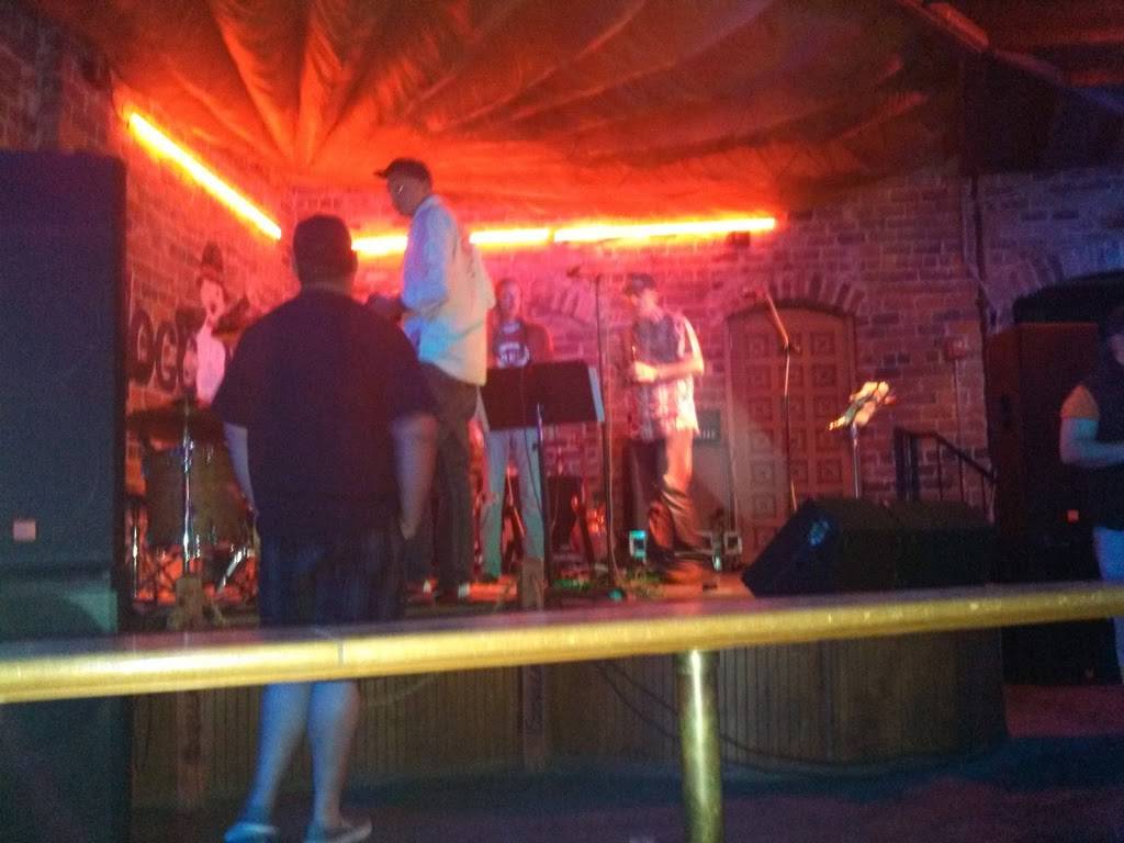 Richard Noggins Pub | restaurant | 821 Gallia St, Portsmouth, OH 45662, USA | 7403551166 OR +1 740-355-1166