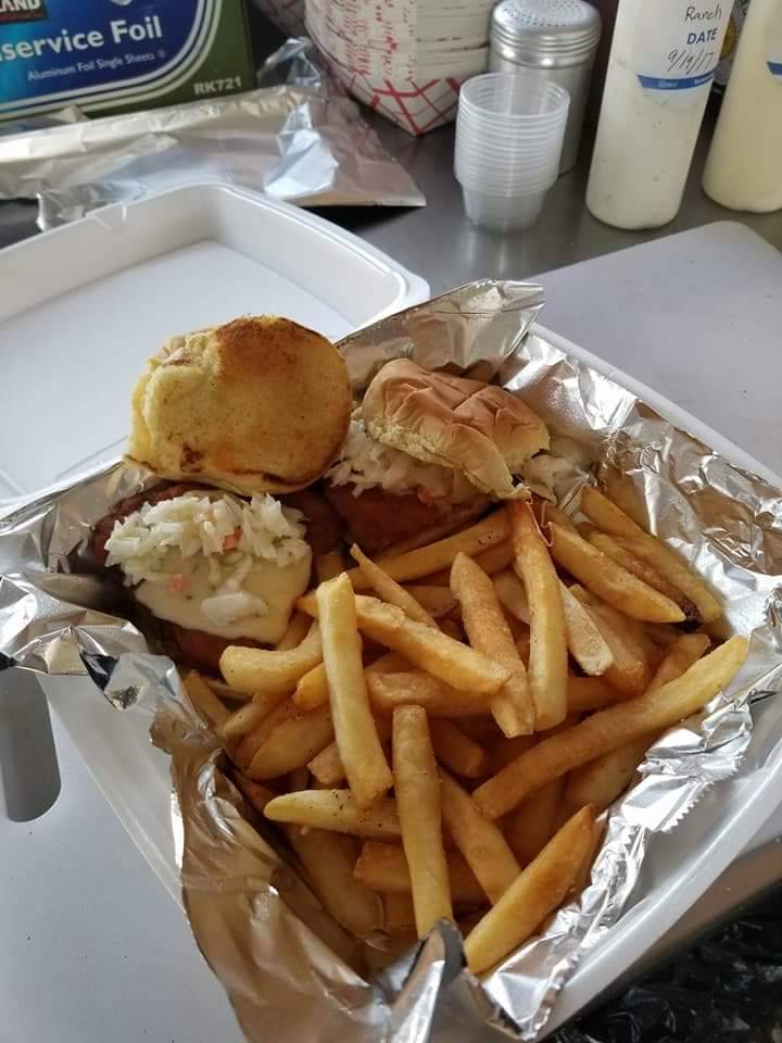 Thoze Guyz Food Truck | restaurant | 139 Miller St, Strasburg, PA 17579, USA | 7176728242 OR +1 717-672-8242