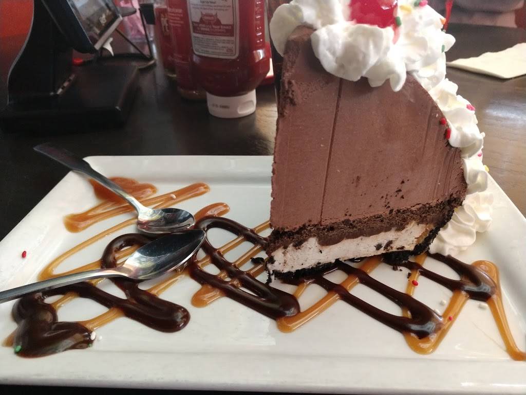 Red Robin Gourmet Burgers and Brews | restaurant | 1021 Gemini Pl, Columbus, OH 43240, USA | 6148417708 OR +1 614-841-7708