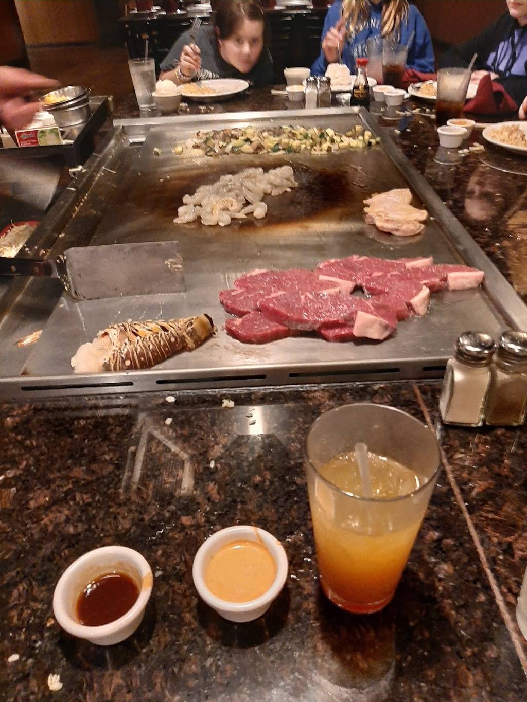 Samurais Japanese Steakhouse | restaurant | 19321 Mountain Hwy E, Spanaway, WA 98387, USA | 2538465557 OR +1 253-846-5557