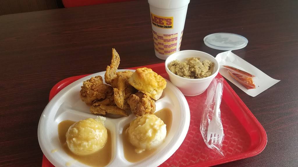 Lees Famous Recipe Chicken | restaurant | 1905 S French Ave, Sanford, FL 32771, USA | 4073233650 OR +1 407-323-3650