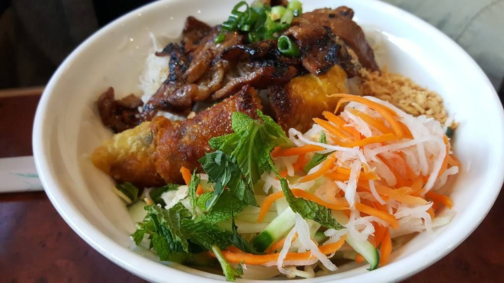 Hung Long Restaurant | restaurant | 1122 Wilson Ave, Toronto, ON M3M 1G7, Canada | 4163982121 OR +1 416-398-2121