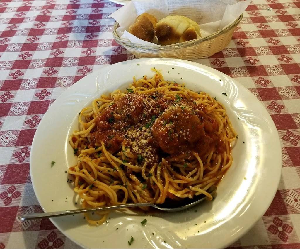 Macris Italian Kitchen | restaurant | 315 W Ireland Rd #102, South Bend, IN 46614, USA | 5742310200 OR +1 574-231-0200