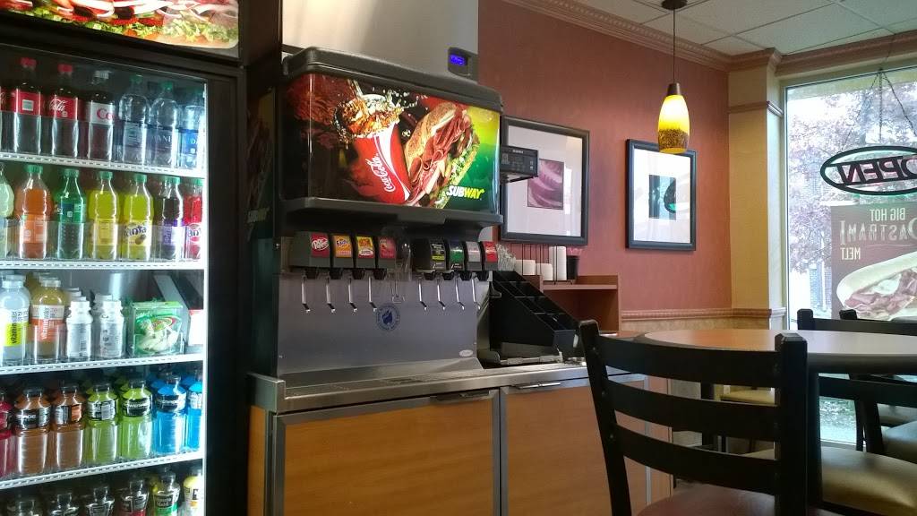 Subway Restaurants | restaurant | 59-16 Kissena Blvd, Flushing, NY 11355, USA | 7188860193 OR +1 718-886-0193