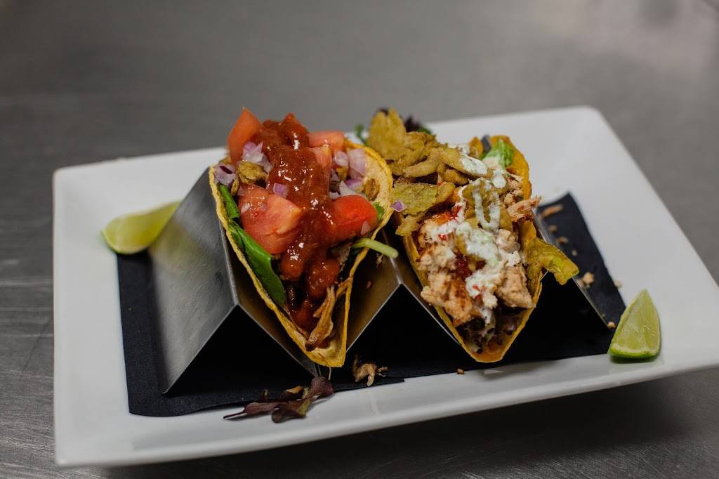 Mollys Pub | restaurant | 253 E Chestnut St, Lancaster, PA 17602, USA | 7178244535 OR +1 717-824-4535