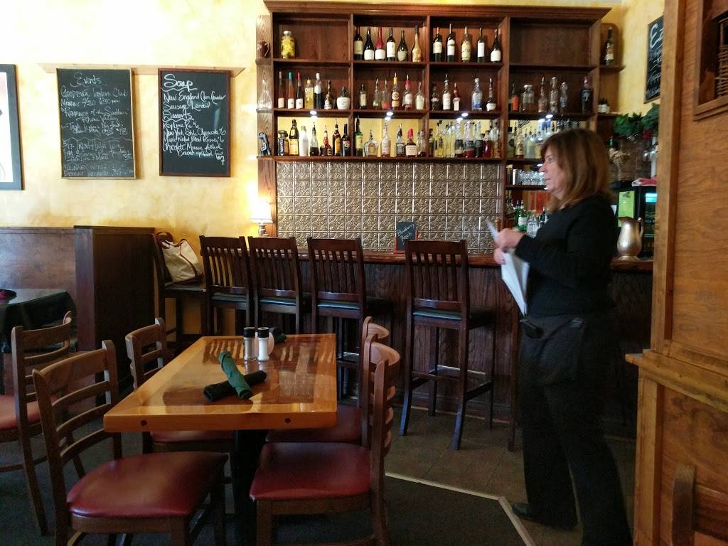 Victorias Wine and Dine | restaurant | 12 S Washington St, Oxford, MI 48371, USA | 2489693477 OR +1 248-969-3477