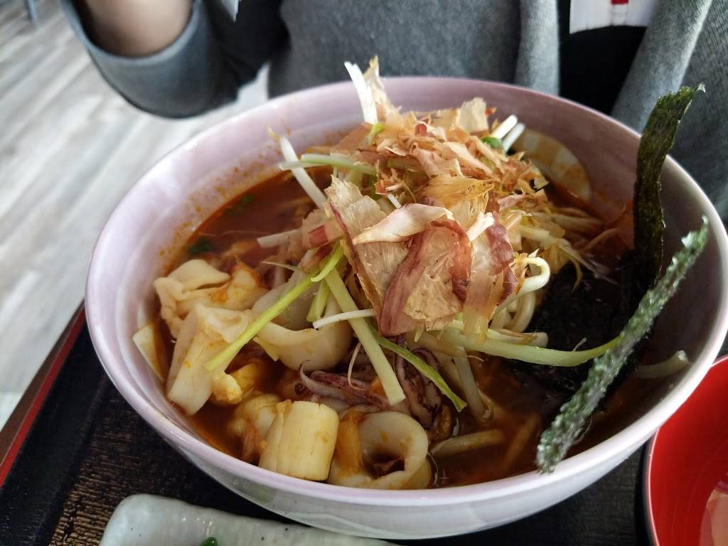 Hot Noodles, Cold Sake | restaurant | 15689 North Hayden Road #127, Scottsdale, AZ 85260, USA | 4804329898 OR +1 480-432-9898