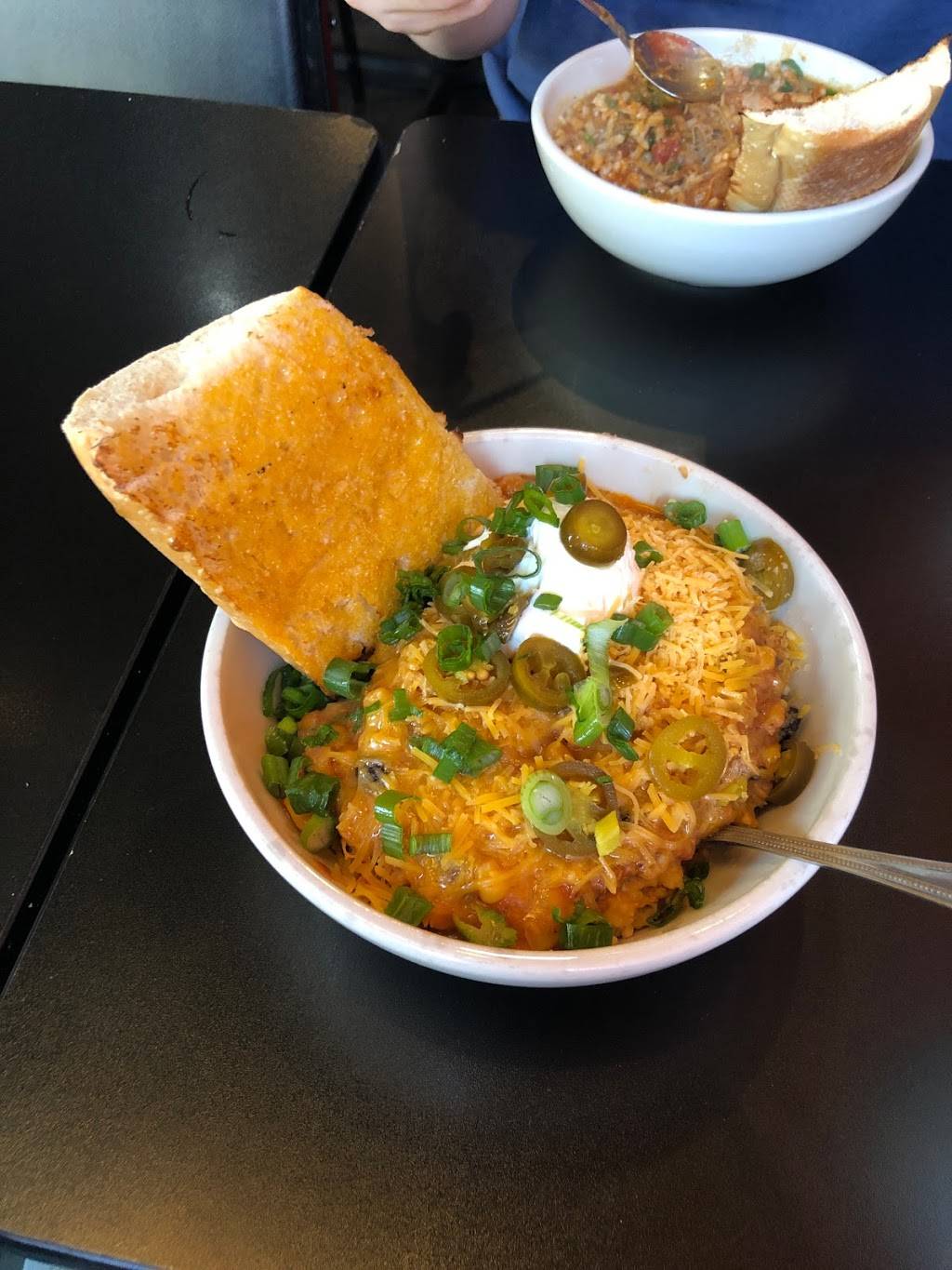 J Gumbos | restaurant | 700 S Gregory St D, Urbana, IL 61801, USA | 2173374840 OR +1 217-337-4840