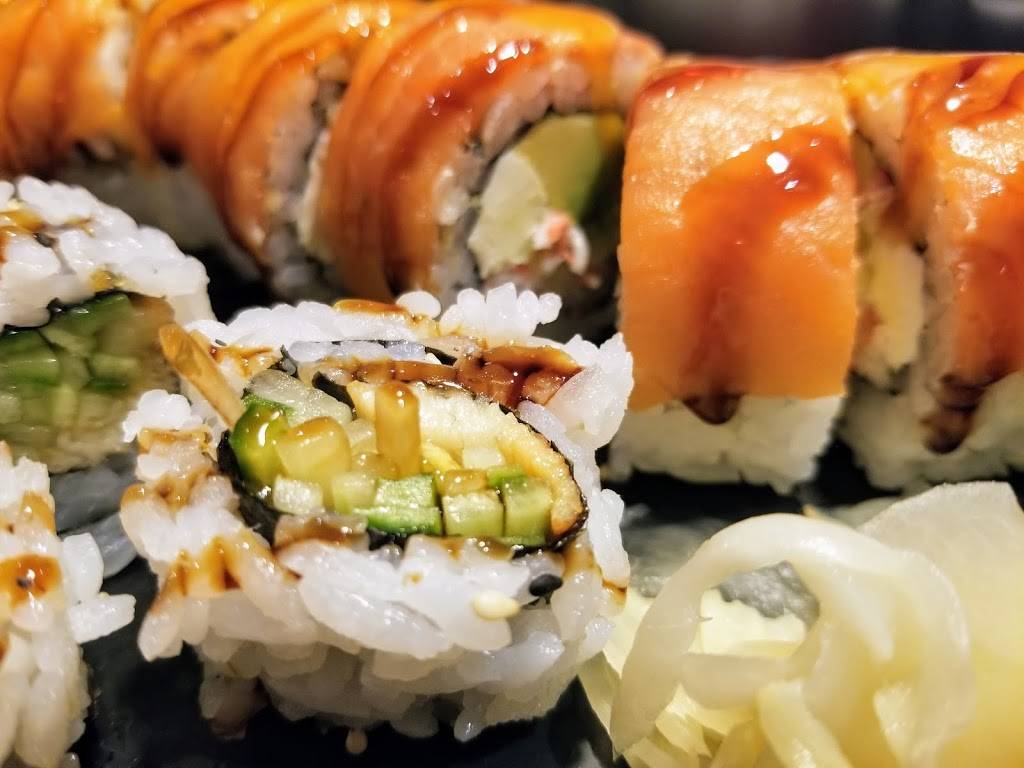 Sushi Zuki | restaurant | 2030 Eglinton Ave W, York, ON M6E 2K3, Canada | 6473522030 OR +1 647-352-2030