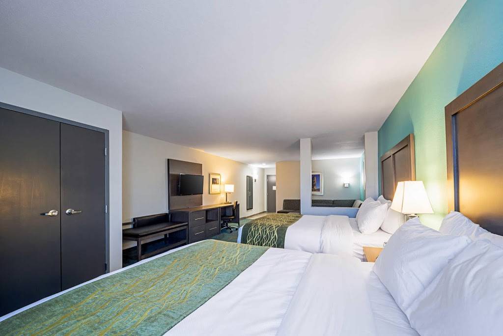 Comfort Inn & Suites Oklahoma City near Bricktown | restaurant | 1809 E Reno Avenue, Oklahoma City, OK 73117, USA | 4056096651 OR +1 405-609-6651