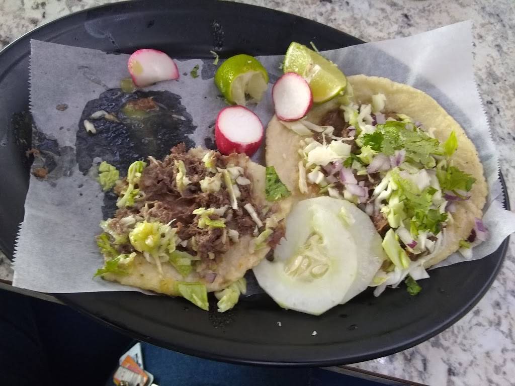 El Yaqui Mexican Restaurant | restaurant | 2920 N 43rd Ave, Phoenix, AZ 85031, USA | 6024422048 OR +1 602-442-2048