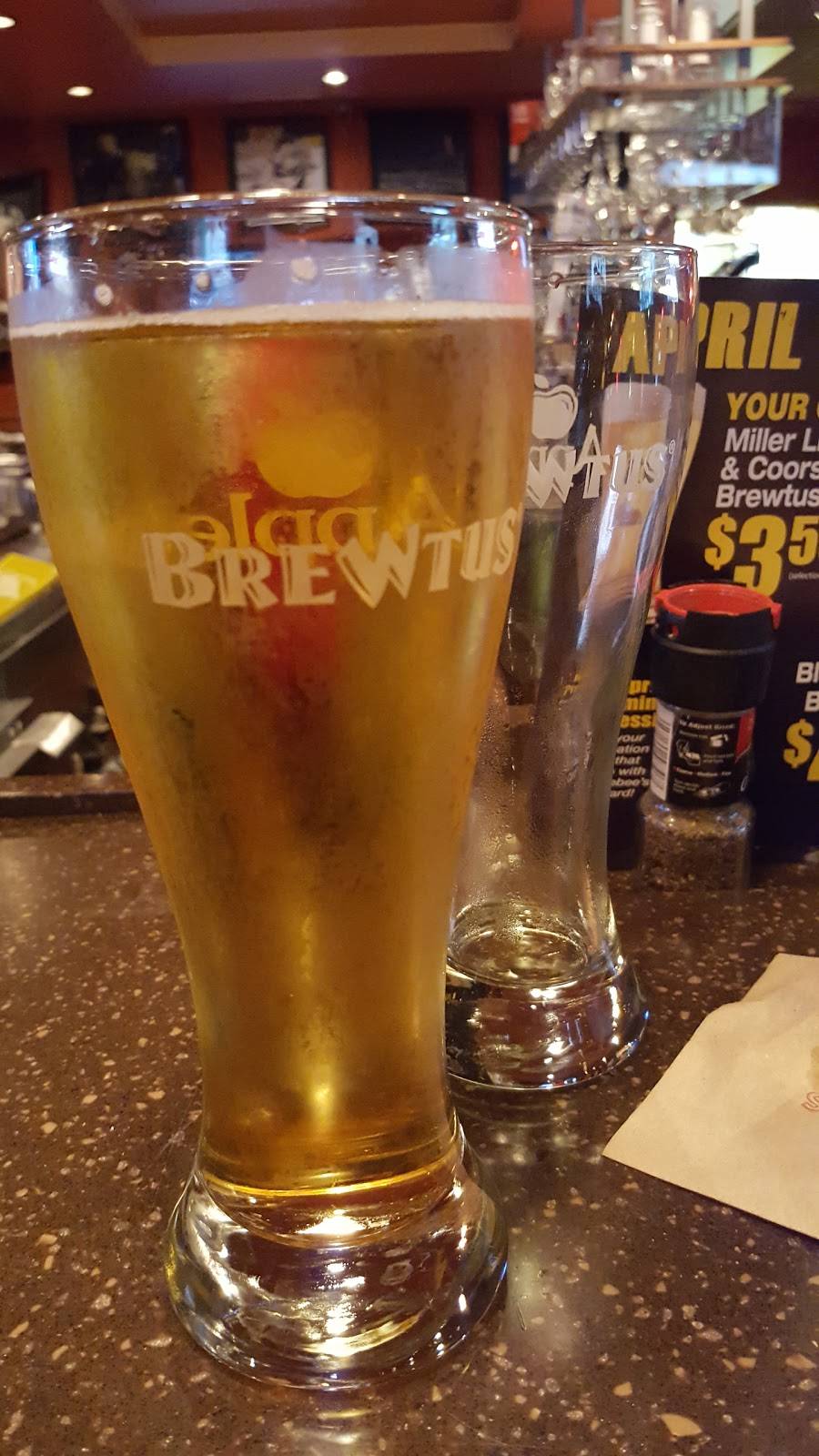 Applebees Grill + Bar | restaurant | 2829 S 181st St, Omaha, NE 68130, USA | 4023309700 OR +1 402-330-9700