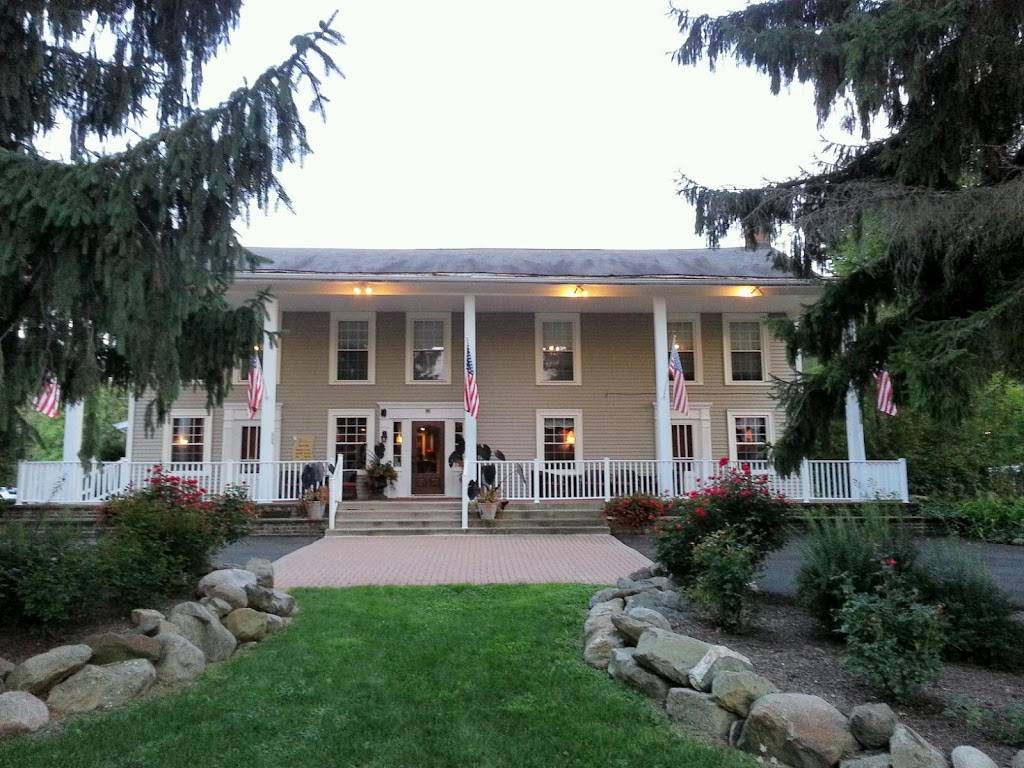 Welshfield Inn | restaurant | 14001 Main Market Rd, Burton, OH 44021, USA | 4408340190 OR +1 440-834-0190