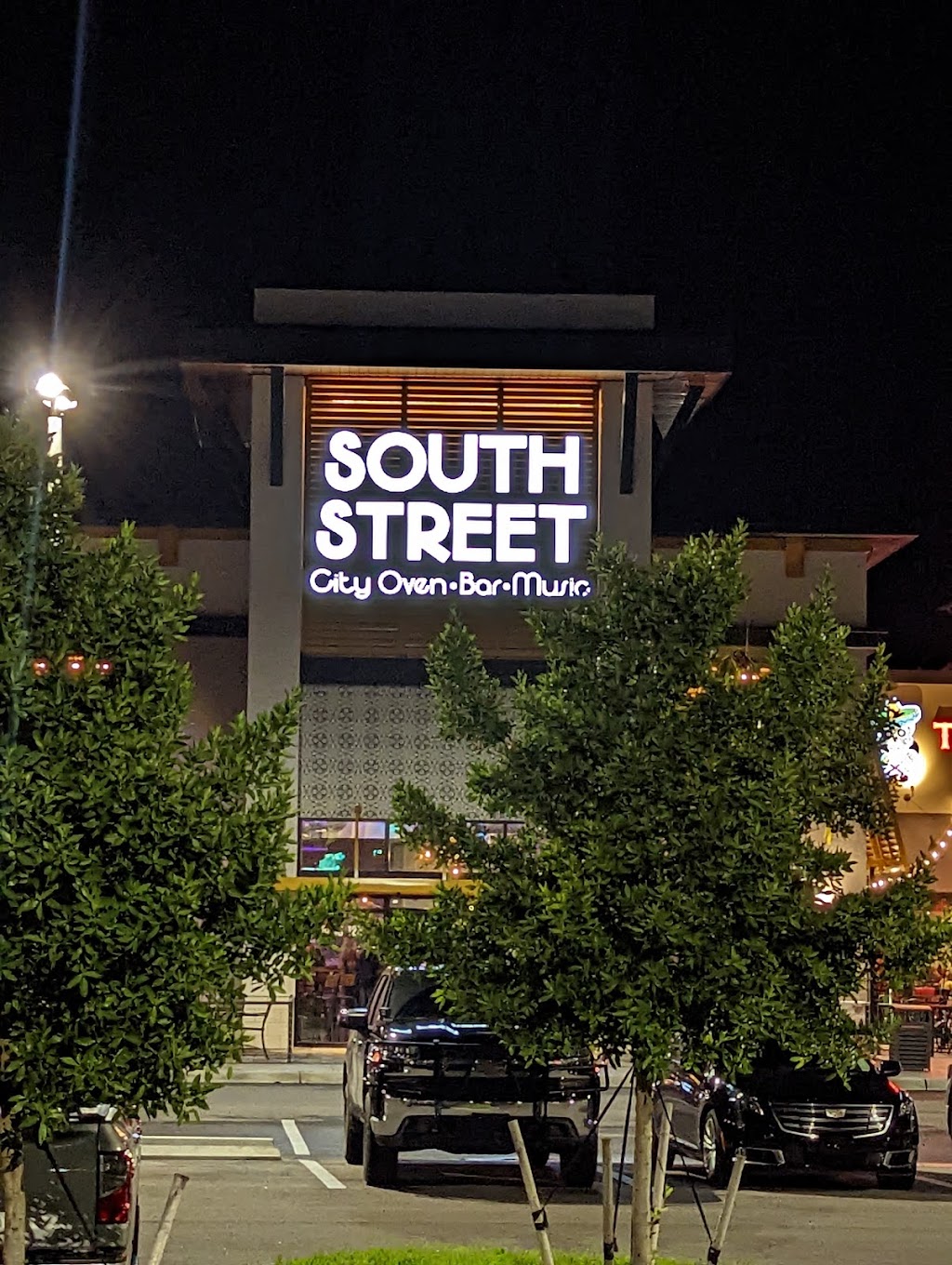 South Street - Founders Square | restaurant | 8845 Founders Square Dr, Naples, FL 34120, USA | 2393314149 OR +1 239-331-4149