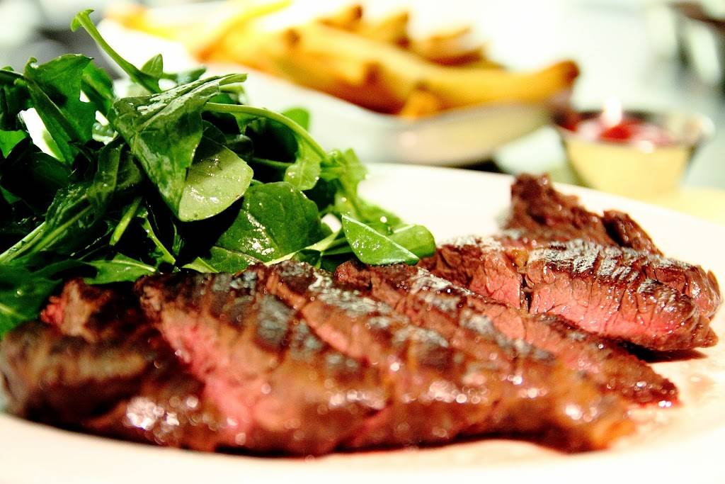 The Black Cat | restaurant | 3909 Sunset Blvd, Los Angeles, CA 90029, USA | 3236616369 OR +1 323-661-6369