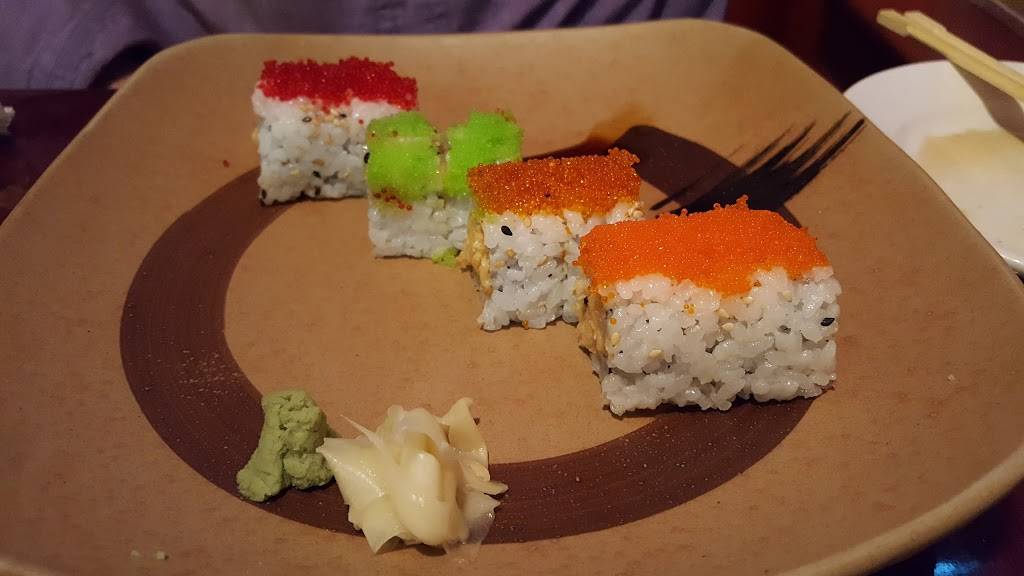 Maguro House | restaurant | 29 East Central Street, Franklin, MA 02038, USA | 5085208899 OR +1 508-520-8899