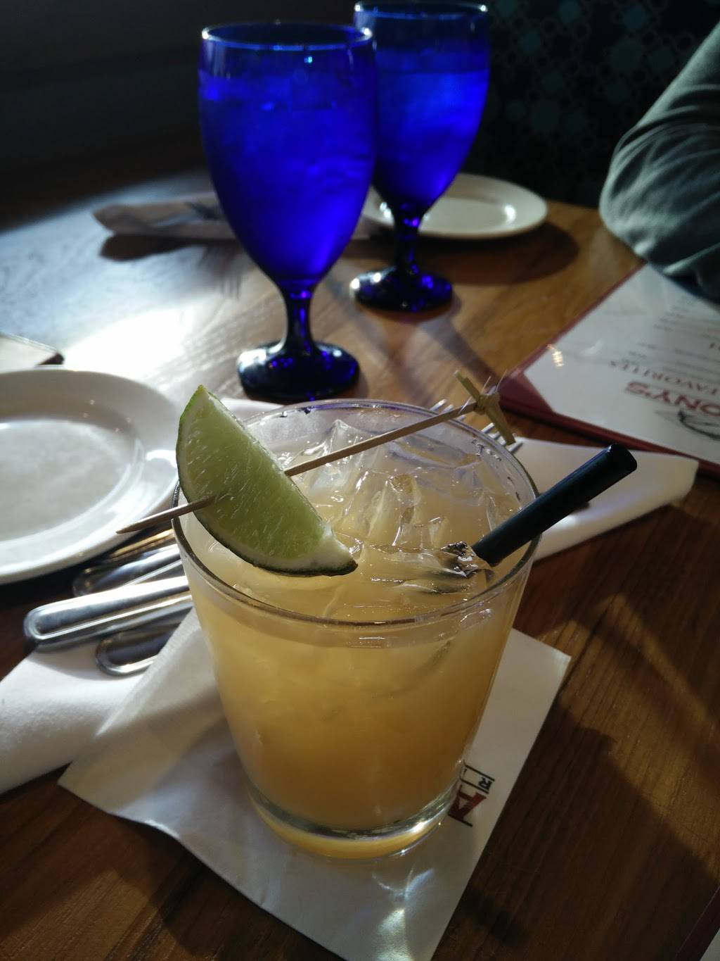 Anthonys Homeport Olympia | restaurant | 704 Columbia St NW, Olympia, WA 98501, USA | 3603579700 OR +1 360-357-9700