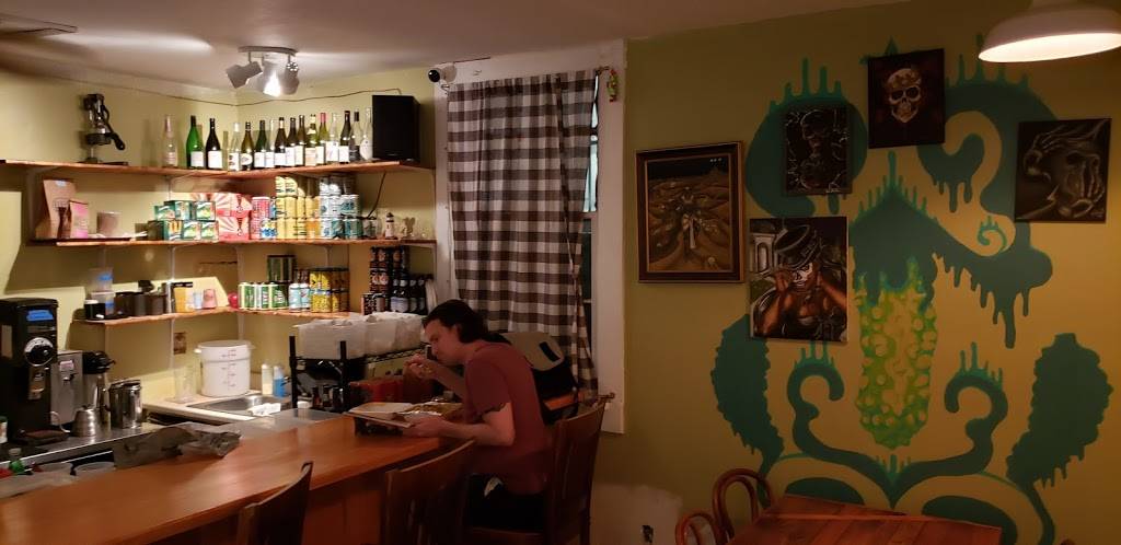 Sneaky Pickle | cafe | 4017 St Claude Ave, New Orleans, LA 70117, USA | 5042185651 OR +1 504-218-5651