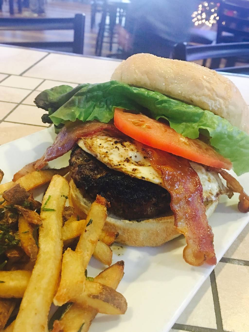 Grandstand Grille | restaurant | 2200 York Rd, Lutherville-Timonium, MD 21093, USA | 4439915649 OR +1 443-991-5649