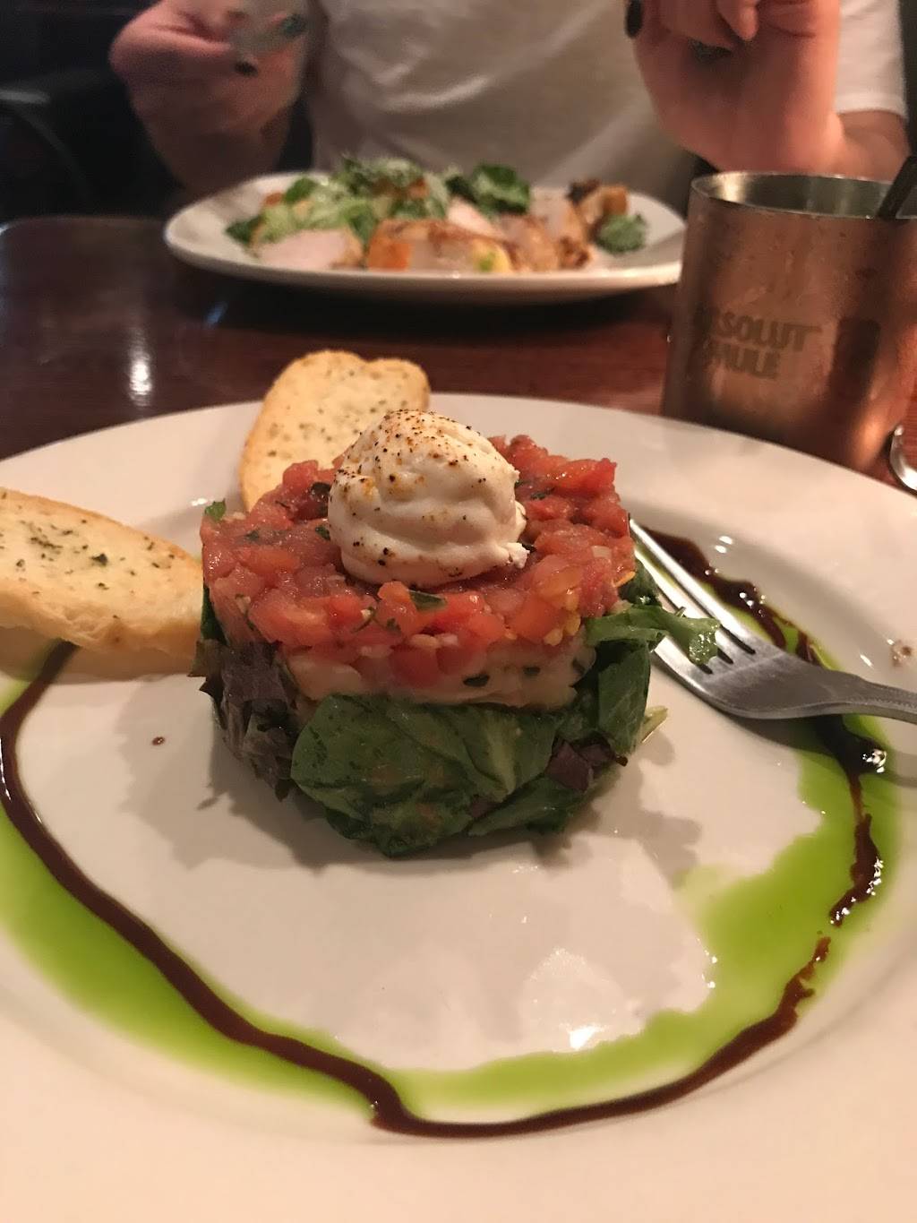 Houlihans | restaurant | 1294 Promenade Pl, Eagan, MN 55121, USA | 6514521001 OR +1 651-452-1001