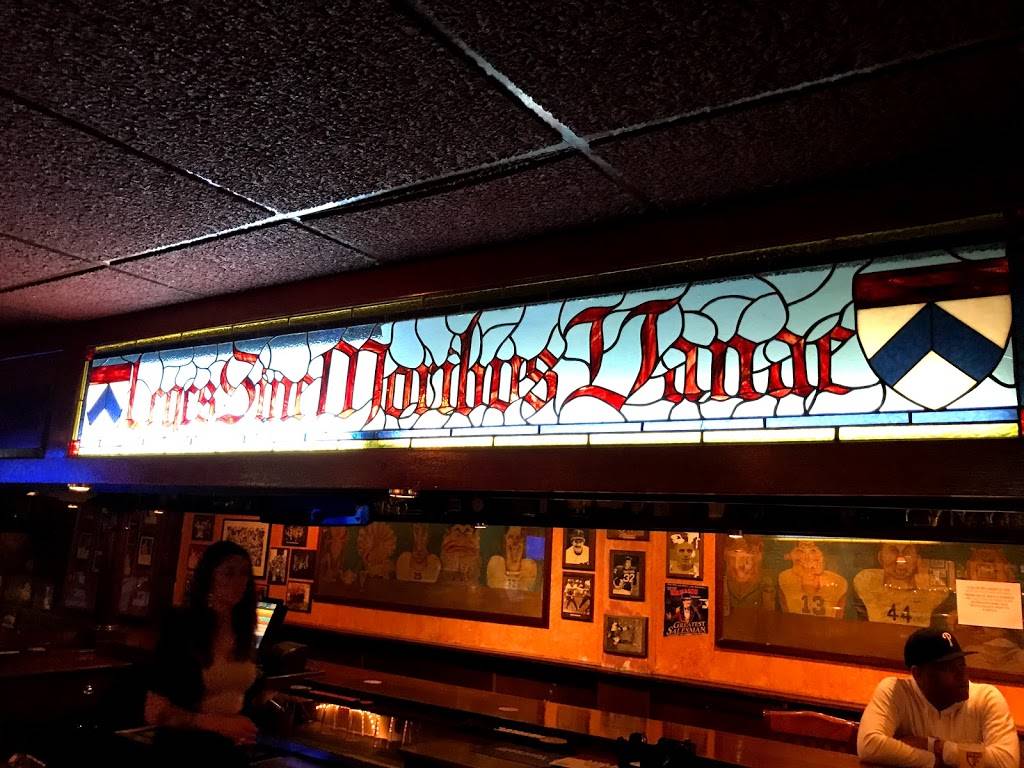 Smokey Joes | restaurant | 210 S 40th St, Philadelphia, PA 19104, USA | 2152220770 OR +1 215-222-0770