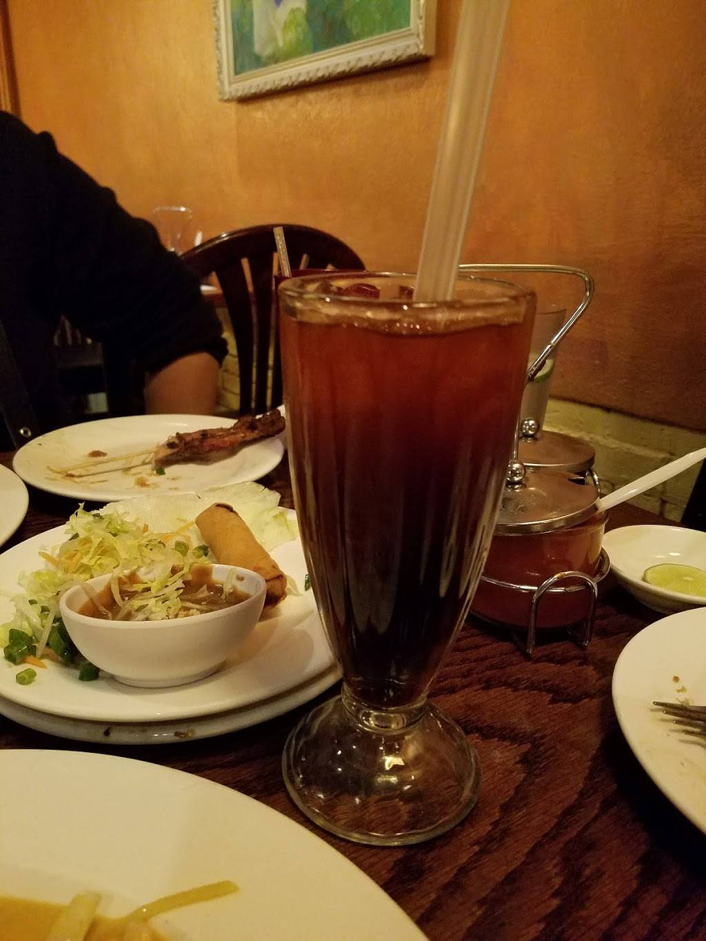 Les Asian | restaurant | 36 John F. Kennedy St, Cambridge, MA 02138, USA | 6178644100 OR +1 617-864-4100