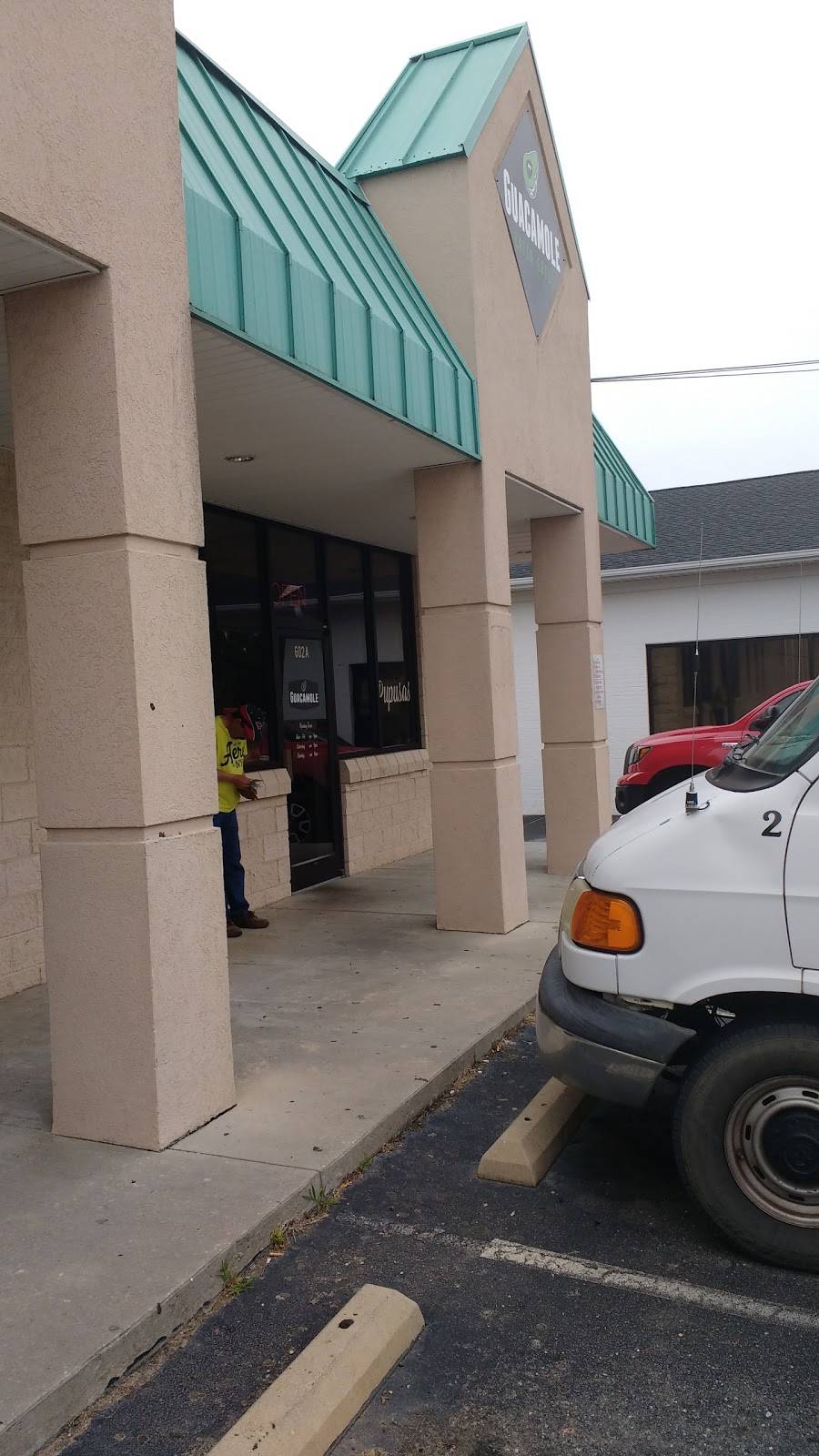 Guacamole Latin Grill | restaurant | 602 Erwin Rd, Dunn, NC 28334, USA | 9108912708 OR +1 910-891-2708