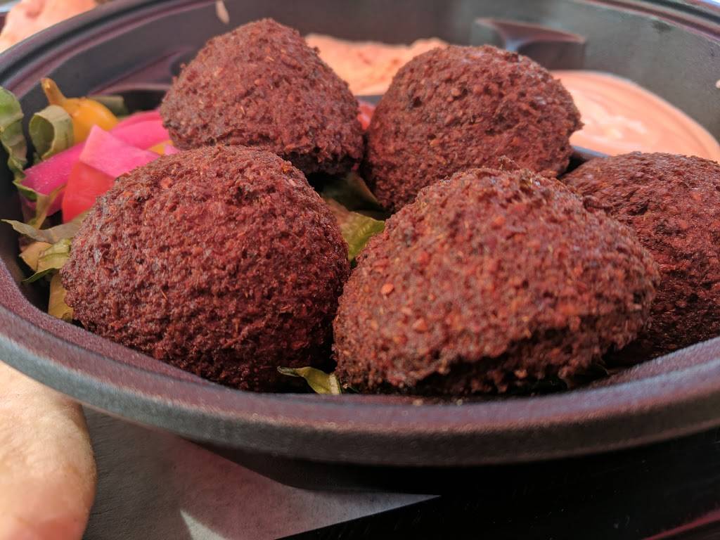 The Broilers | restaurant | 780 W Palmdon Dr, Fresno, CA 93704, USA | 5594384135 OR +1 559-438-4135