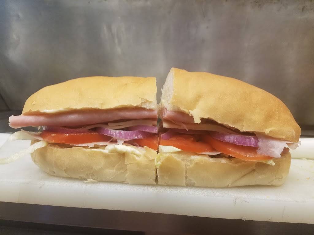 Rosso Verde (formerly The Italian Chef) | restaurant | 652 Eagle St, Utica, NY 13501, USA | 3157971111 OR +1 315-797-1111