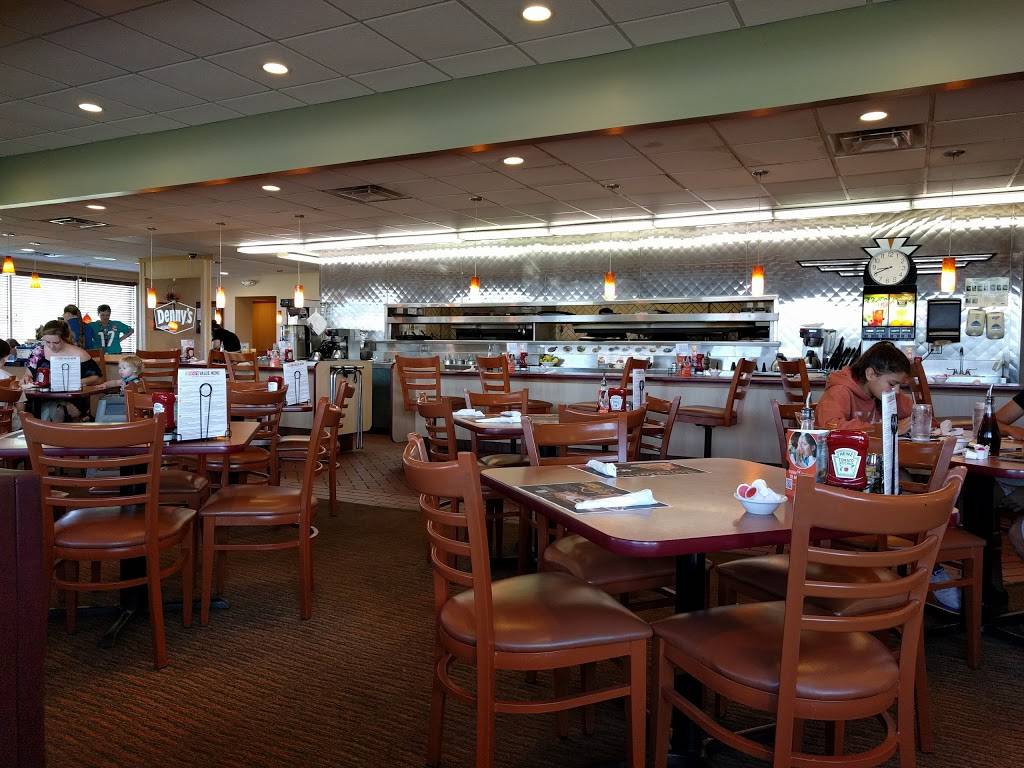 Dennys | restaurant | 4530 W New Haven Ave, Melbourne, FL 32904, USA | 3217255540 OR +1 321-725-5540