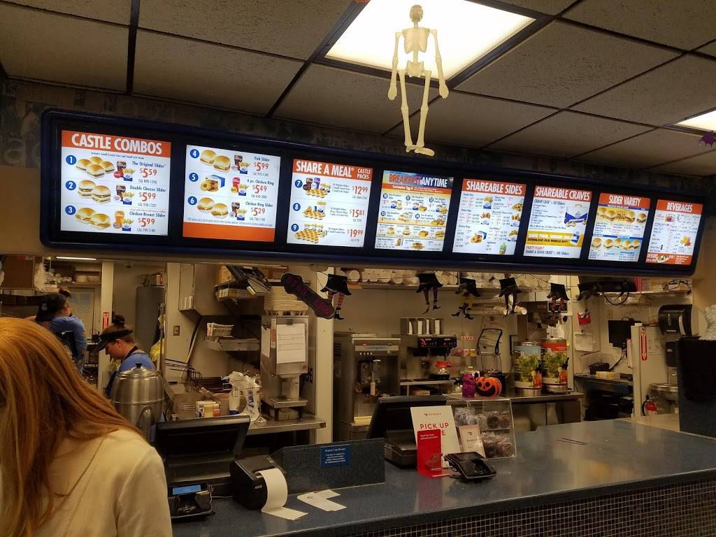 White Castle | restaurant | 3150 Dixie Hwy, Erlanger, KY 41018, USA | 8593449772 OR +1 859-344-9772