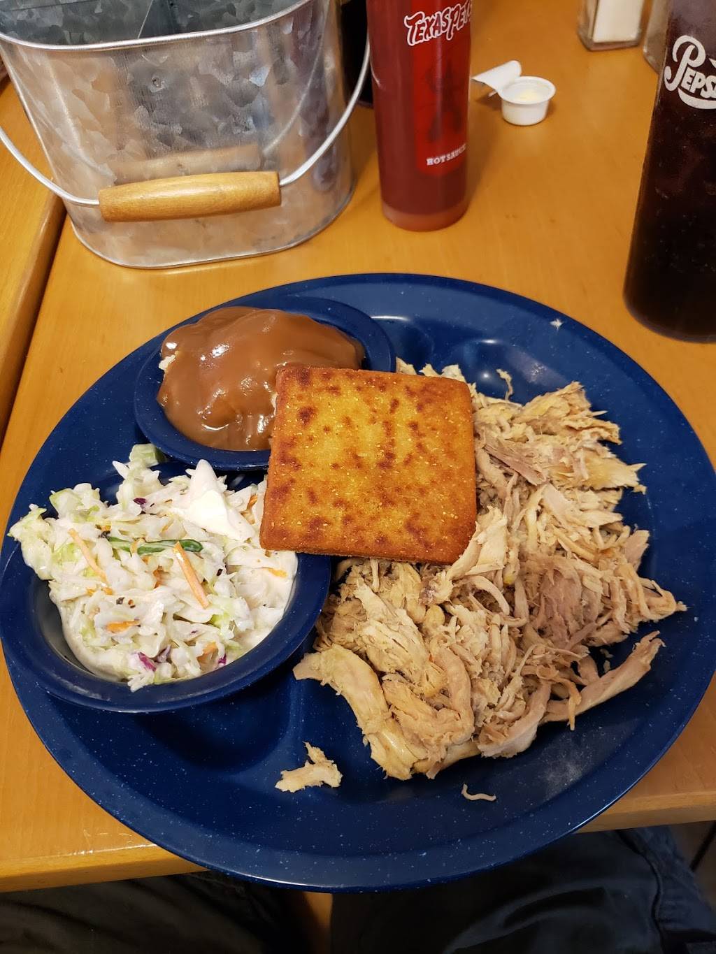 Surf City Barbeque and Catering | restaurant | 13500 NC-50 #111, Surf City, NC 28445, USA | 9103284227 OR +1 910-328-4227