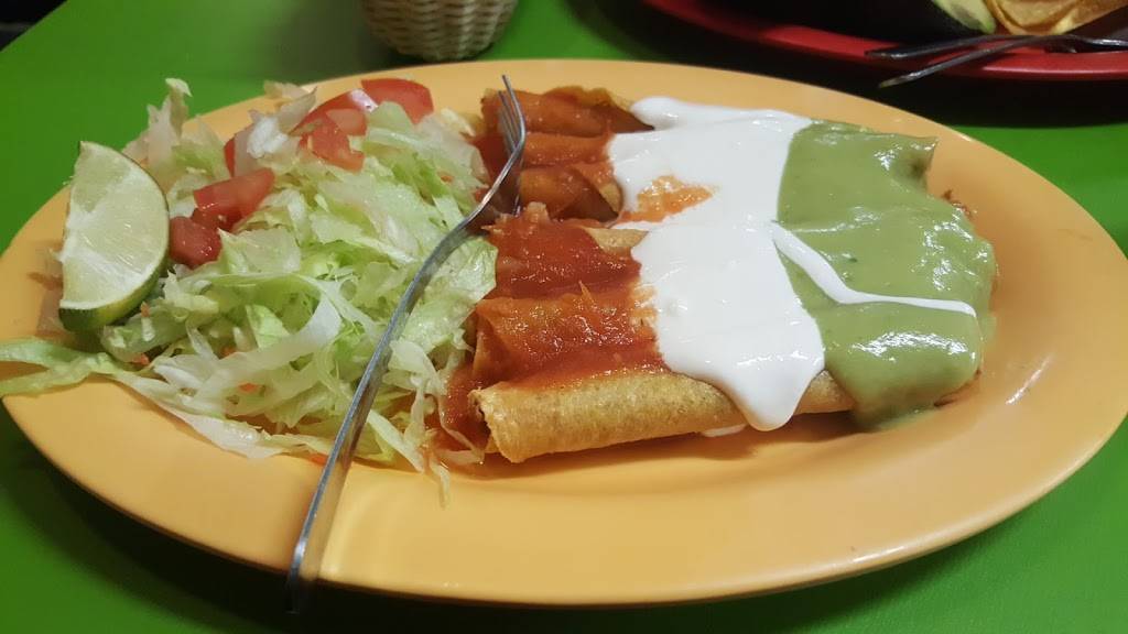 Timos Restaurant | restaurant | 4800 Montana Ave, El Paso, TX 79903, USA | 9155655004 OR +1 915-565-5004