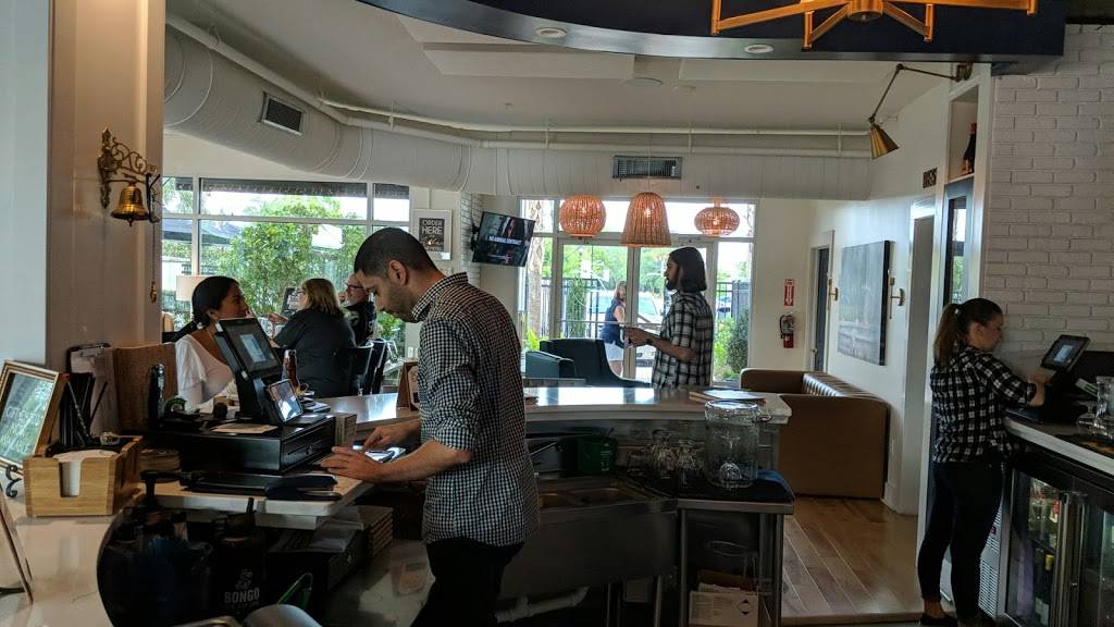 The Fountainhead Wine & Beer Bar | restaurant | 11595 Fountainhead Dr, Westchase, FL 33626, USA | 8139204556 OR +1 813-920-4556