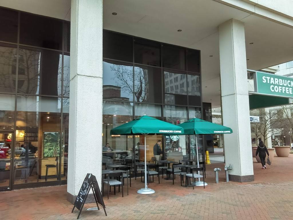Starbucks | cafe | 4520 E W Hwy, Bethesda, MD 20814, USA | 3016541566 OR +1 301-654-1566