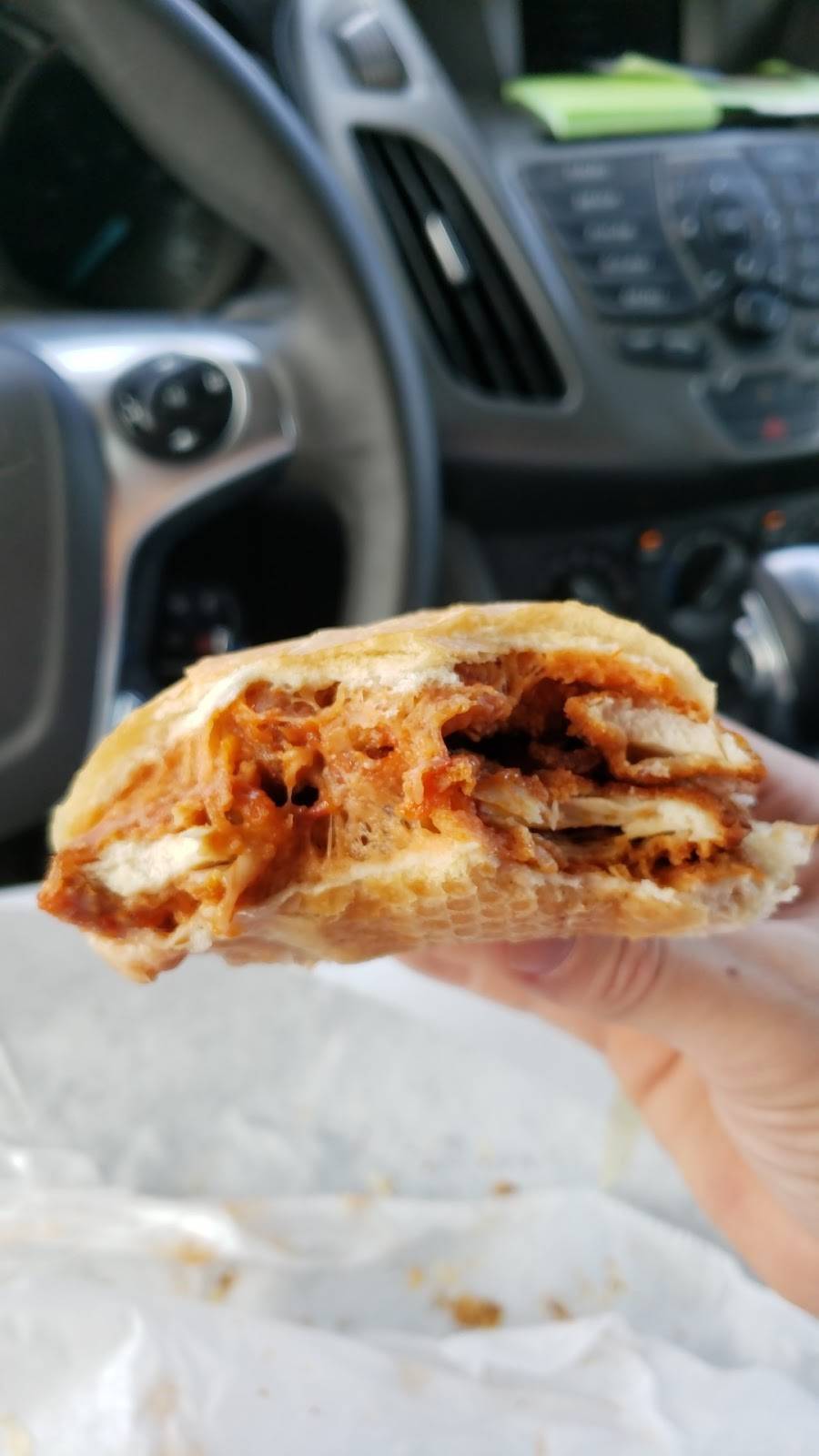 Pizzeria Artistica | meal takeaway | 1019 Farmington Ave, Farmington, CT 06032, USA | 8606774341 OR +1 860-677-4341