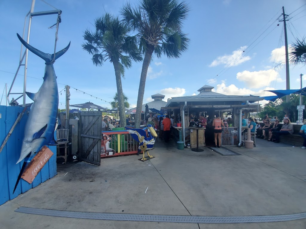 The Oar House | restaurant | 1000 S Pace Blvd, Pensacola, FL 32502, USA | 8505494444 OR +1 850-549-4444