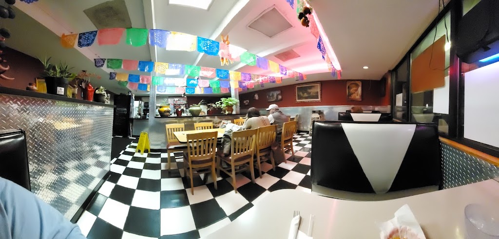 Jennys Mexican Food | restaurant | 2275 9th St, Limon, CO 80828, USA | 7197758670 OR +1 719-775-8670