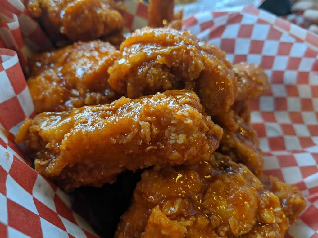 The Fry | restaurant | 1133 Dundas St E #6, Mississauga, ON L4Y 1R6, Canada | 9052727197 OR +1 905-272-7197