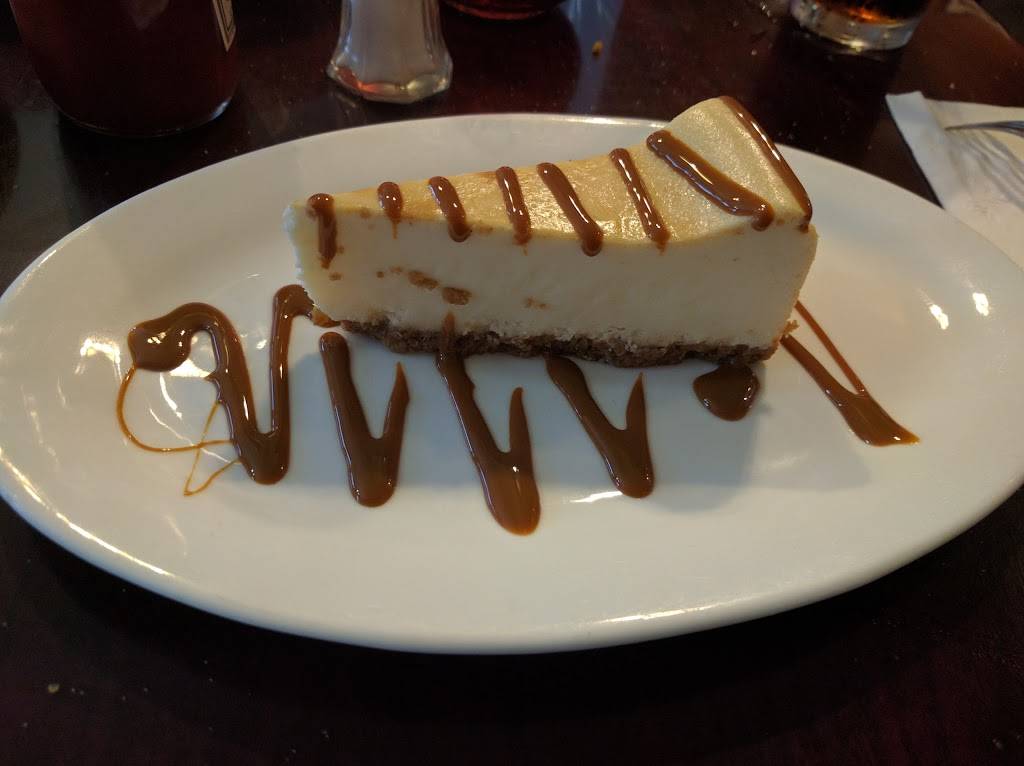 Ronis Diner | restaurant | 9911 Santa Monica Blvd, Beverly Hills, CA 90212, USA | 3107720044 OR +1 310-772-0044