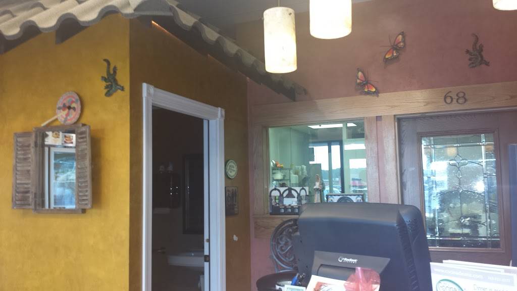 La Cocina de Ana | meal takeaway | 1400 County Rd 101 c, Plymouth, MN 55447, USA | 7639513377 OR +1 763-951-3377