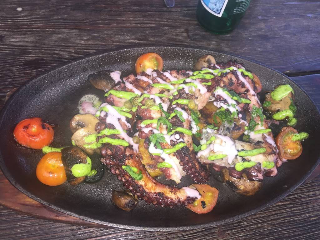 Pucci Foods | restaurant | 25447 Industrial Blvd, Hayward, CA 94545, USA | 5103006800 OR +1 510-300-6800