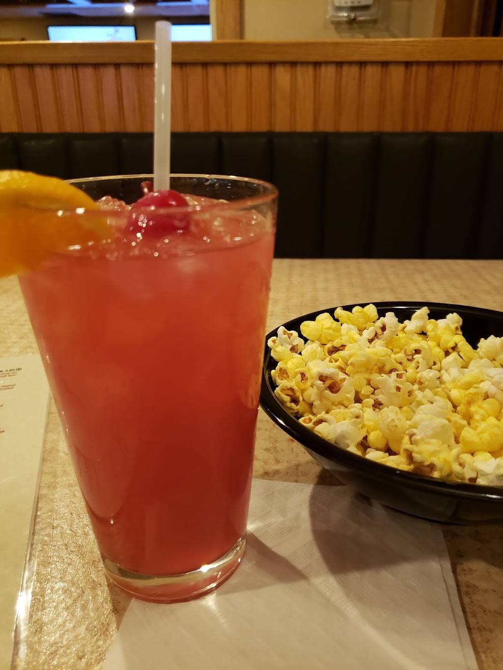 Passage North - The Grill at Evergreen Resort | restaurant | 7880 Mackinaw Trail, Cadillac, MI 49601, USA | 2317759947 OR +1 231-775-9947