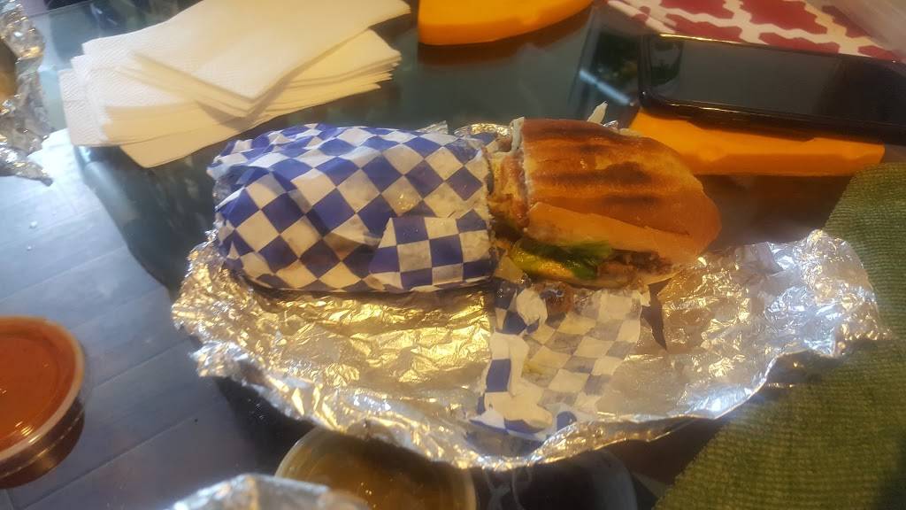 Taco Safary Mexican Food | restaurant | 2677 E Florence Ave, Huntington Park, CA 90255, USA | 3235812308 OR +1 323-581-2308