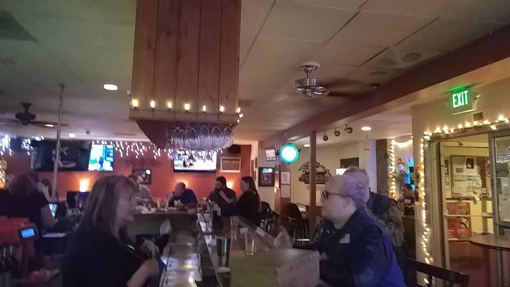 Fatties Bar & Grill | restaurant | 1030 Old Eastern Ave, Essex, MD 21221, USA | 4106869111 OR +1 410-686-9111