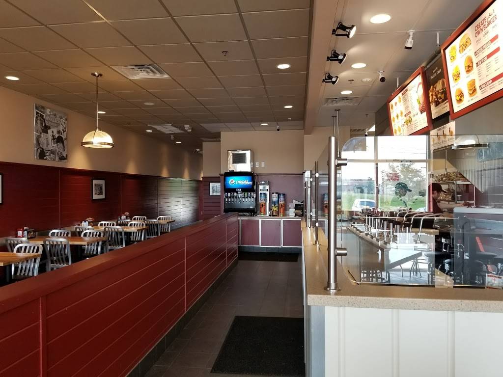 Wayback Burgers | restaurant | 6290 University Dr NW Suite F, Huntsville, AL 35806, USA | 2565329009 OR +1 256-532-9009