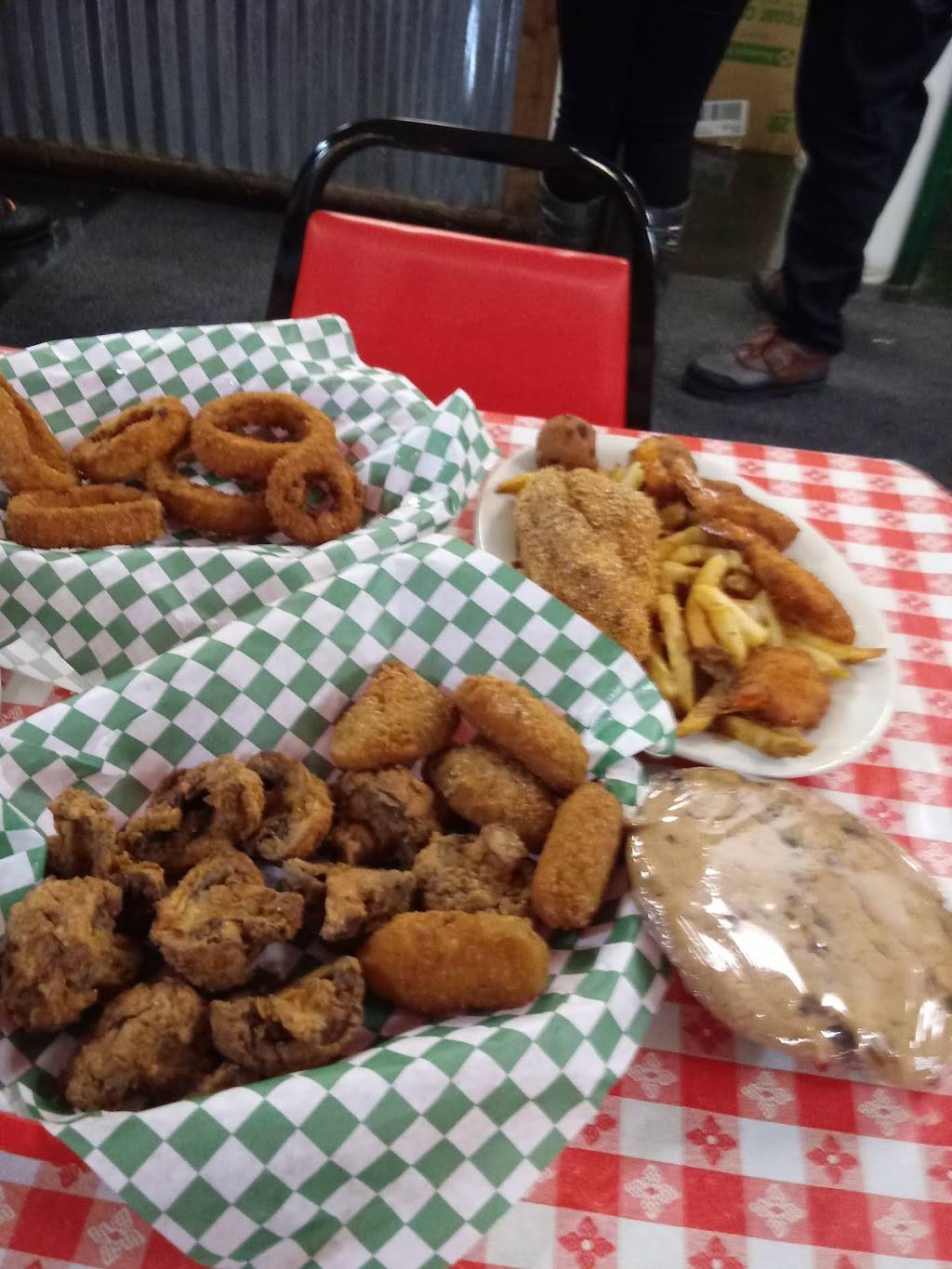 Pappys Old Fashion Hamburger | restaurant | 1475 W Mockingbird Ln # 300, Dallas, TX 75247, USA | 2146780760 OR +1 214-678-0760